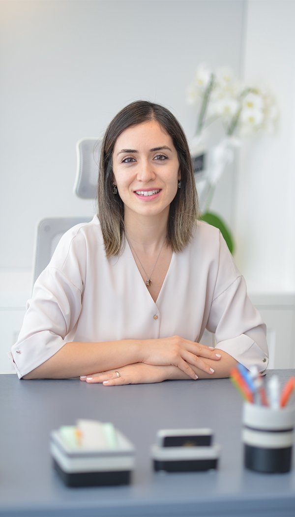 Pelin Ünalan Özperçin Kim dir?